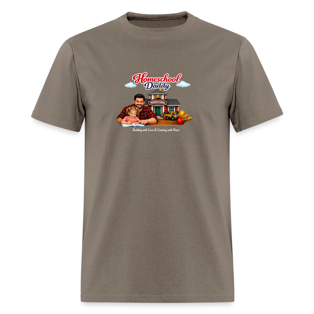 Homeschool Daddy | Men's T-Shirt GILDAN 5000 - safari